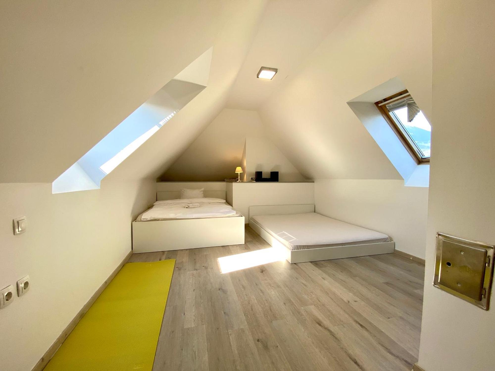 Апартаменты House Eden With Mountain Views Блед Экстерьер фото
